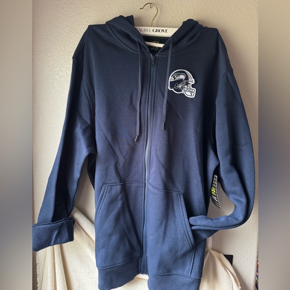 Seattle Seahawks Embroidered Navy Blue Zip-up Hoodie Sweatshirt Size XL - Picture 2 of 2